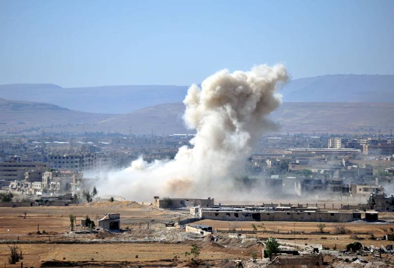 SAA brød gennem forsvaret af militante i Daraa og befriede byen i Busra al-Harir