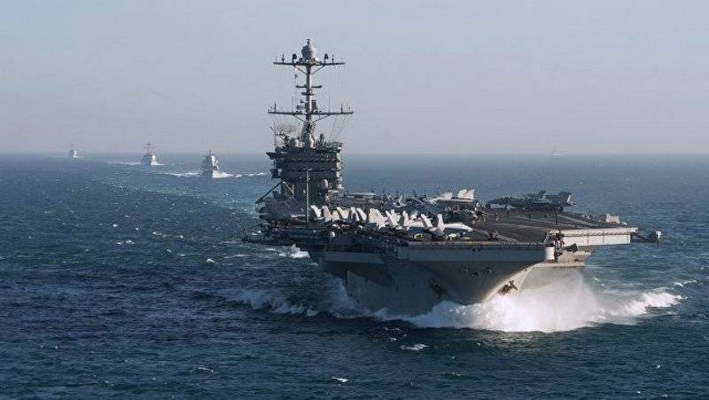 Авианосная Grupp vun der US-Marine huet d ' Mëttelmier