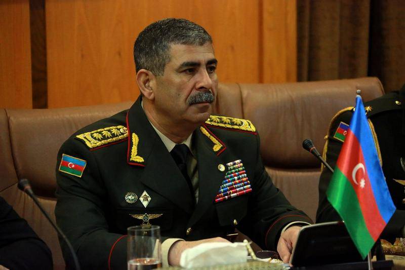 Mo de azerbaiyán: Estamos dispuestos a militar en la decisión del conflicto de karabaj