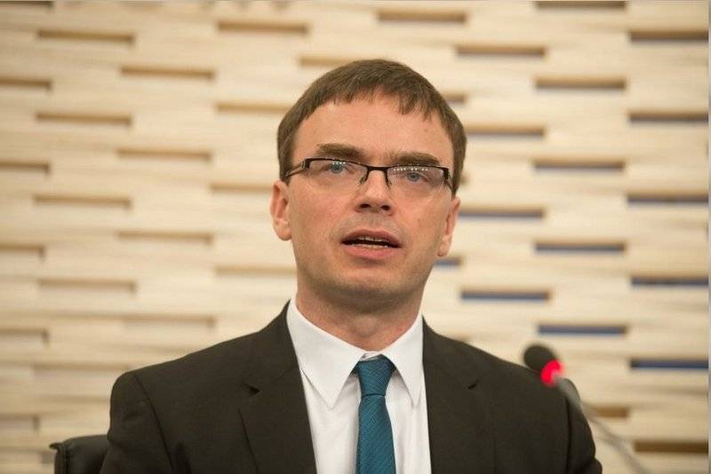 Mixeur contre! L'estonie a besoin pour arrêter la construction du 