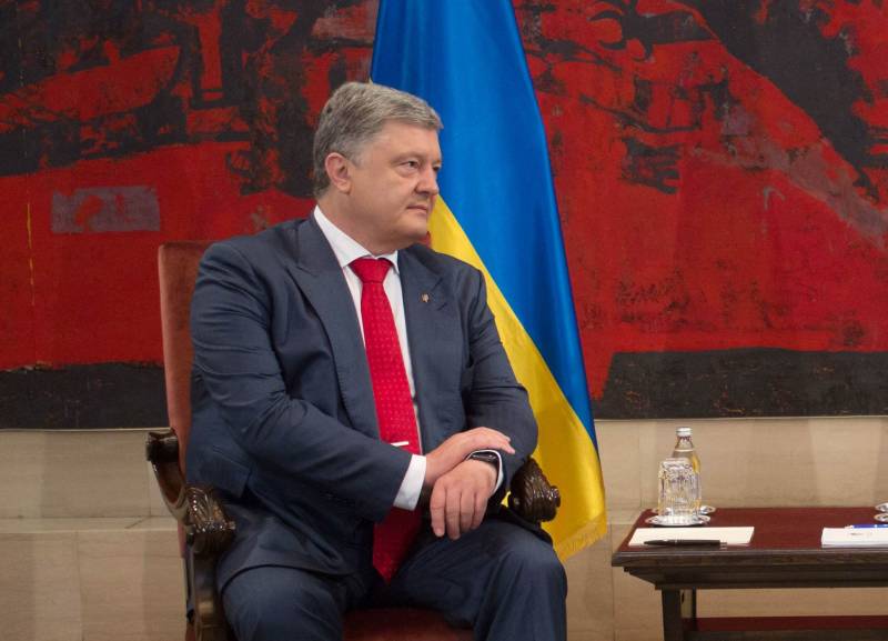 Парашэнка: кожная краіна мае права на сваю царкву, руская царква - царква агрэсара