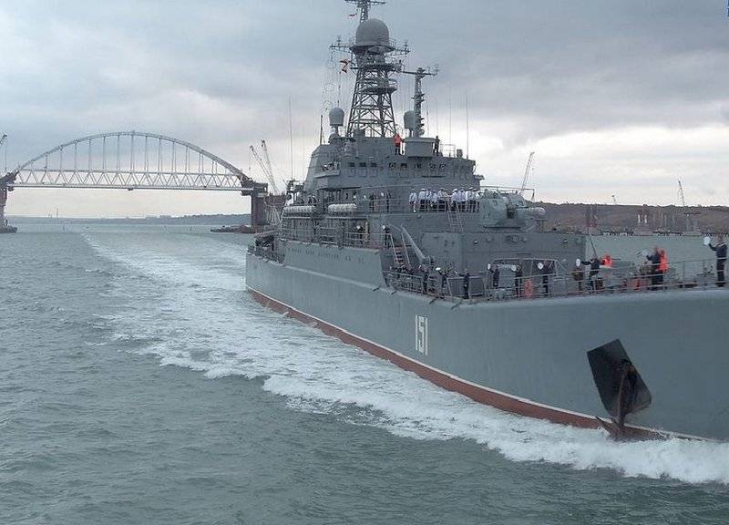 Кіеў: Расея захоплівае ўсю акваторыю Азоўскага мора