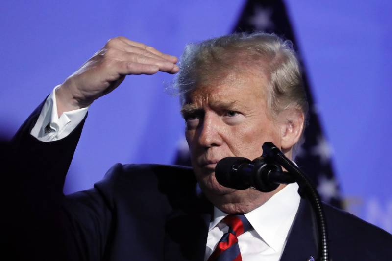 Informal payment: the real reason for the meeting, trump and Putin