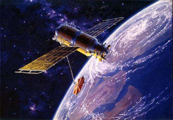 640 satellites, 25 of missiles 
