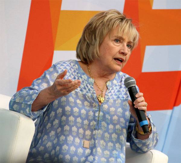 Trump took a swing at Hillary. The political plums in the United States under the slogans of Russia
