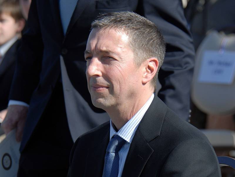 The son of Reagan's supporters trump also love Putin