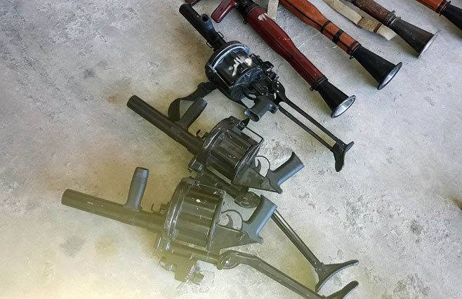 Dans Кунейтре trouvé des armes, des munitions et des produits des états-UNIS et d'Israël