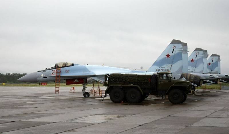 El su-35 del tribunal constitucional supremo de la federación rusa colocado en Итурупе. Japón protesta
