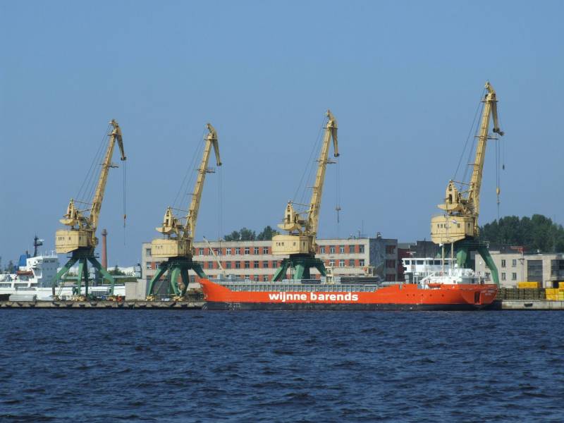 Non seulement les sprats. Les stratégies a parlé de la «catastrophe» dans les ports lettons