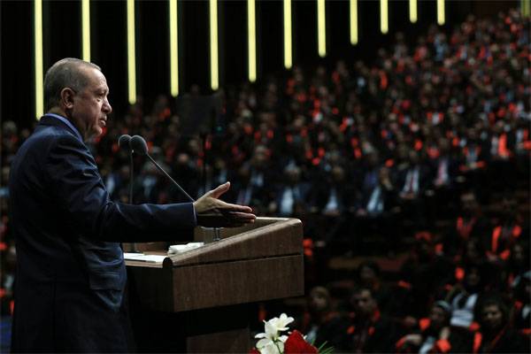 Ankara: the US has stabbed us in the back. NATO - all?