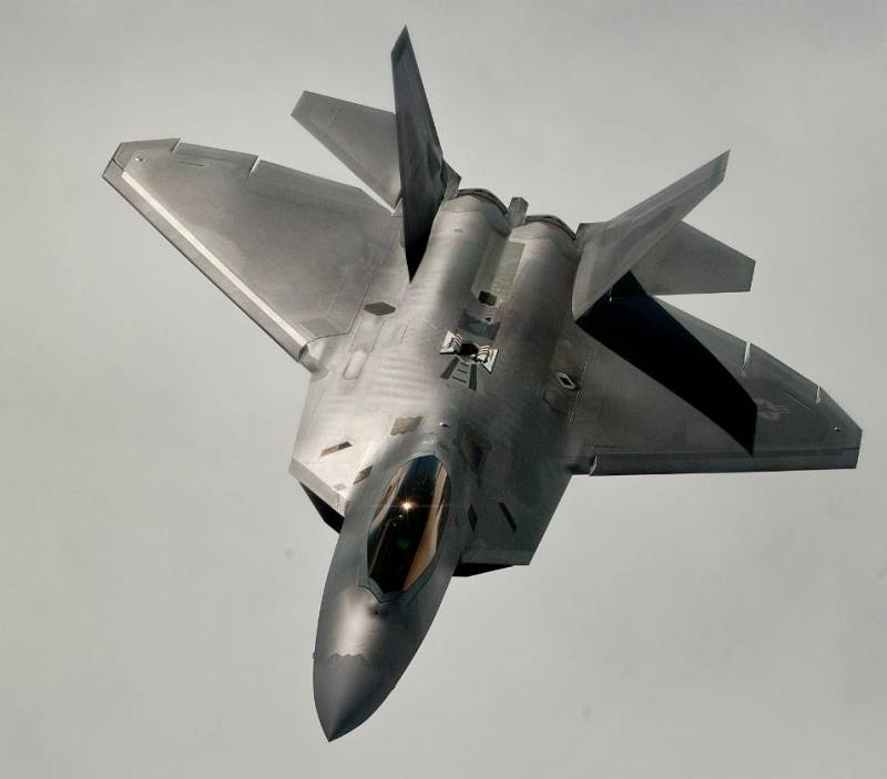 في الولايات المتحدة القوات الجوية اكتشفت مشاكل مع F-22