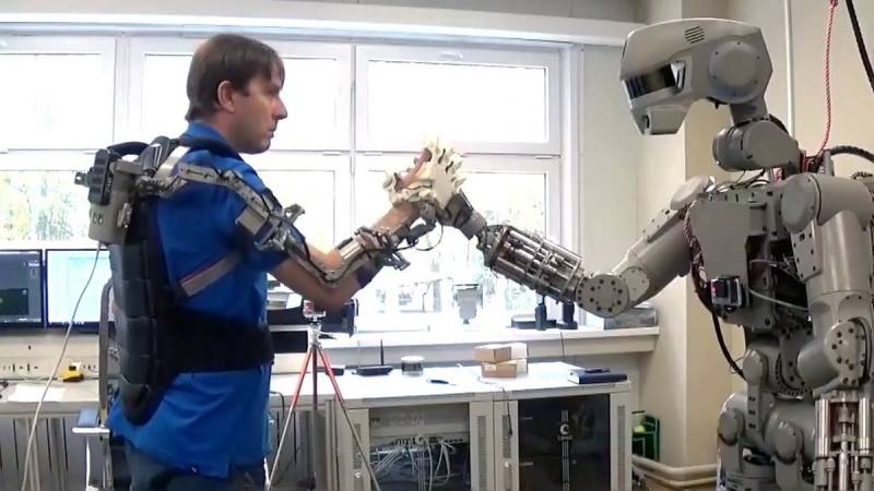 Robot 