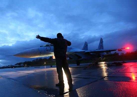 Su-27 drove us RC-135V from the Russian border in the North-West