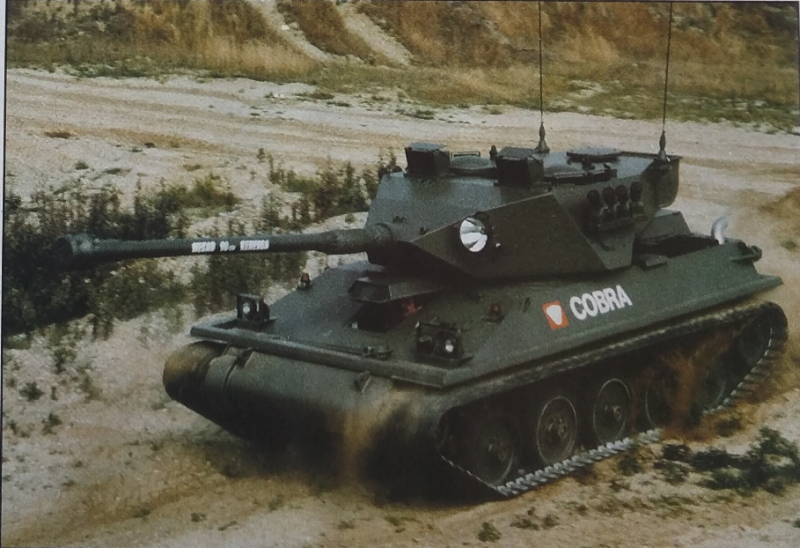 BRM an émile reuter Panzer vun der Famill ACEC Cobra (Belsch)