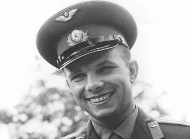 Yuri Gagarin. Wéi hien dem Kerl war
