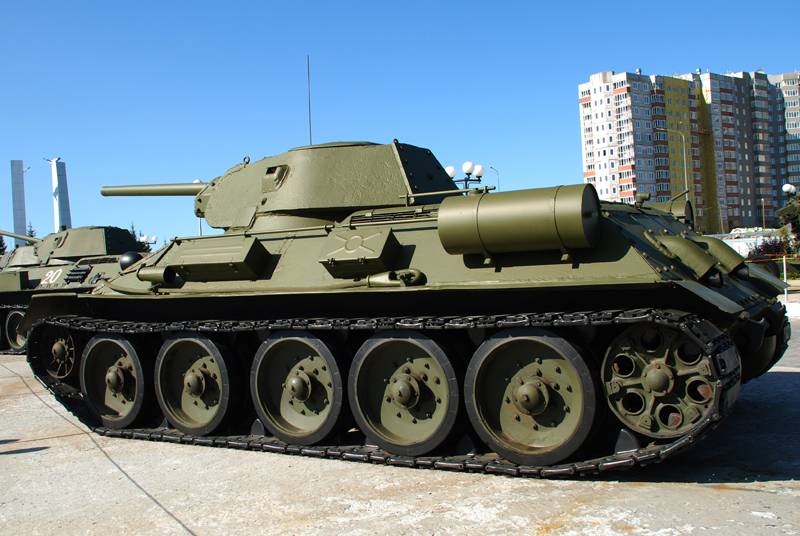 لماذا T-34 و PzKpfw الثالث خسر ولكن فاز 