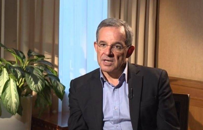 Homme politique français estime que l'UE devrait imposer des sanctions contre l'Ukraine