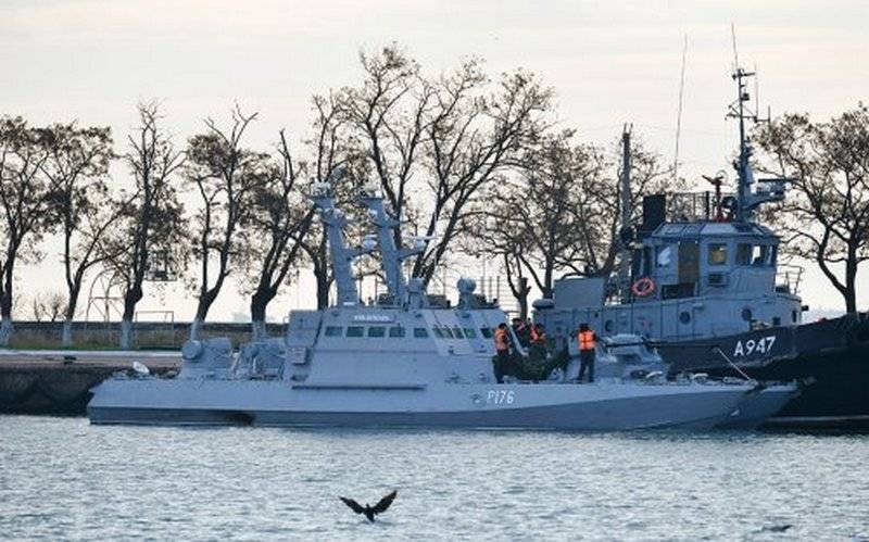 The European Union has imposed sanctions against eight Russian officers