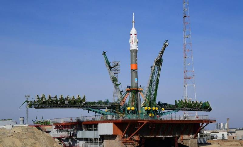 Roscosmos et de la NASA pour les vols vers l'ISS vont utiliser des navires de la fédération de RUSSIE et les états-UNIS