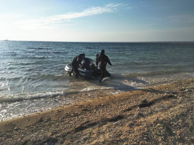 Op der Plage zu der Krim sappeure entschärfte zwou Bommen am zweete Weltkrich