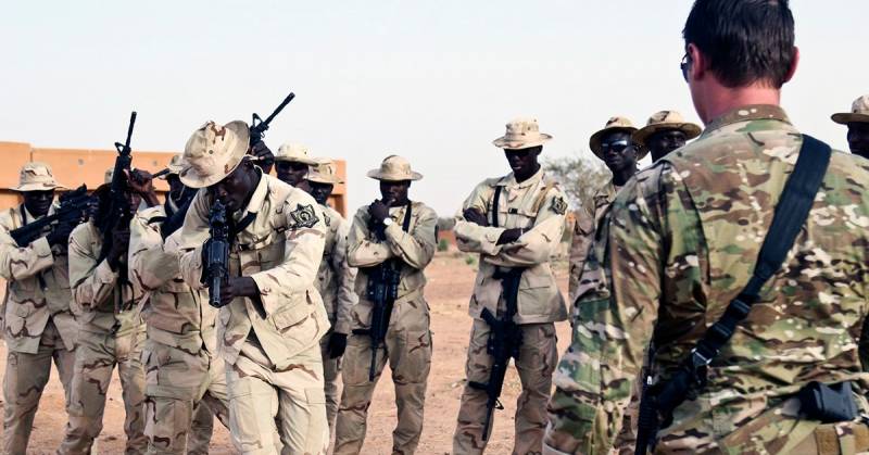 Pfleg vun den Amerikaner aus Afrika kann Plaz fir Russland a China