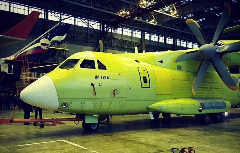 Den seneste Ilyushin Il-112V fået tilladelse til den første flyvning