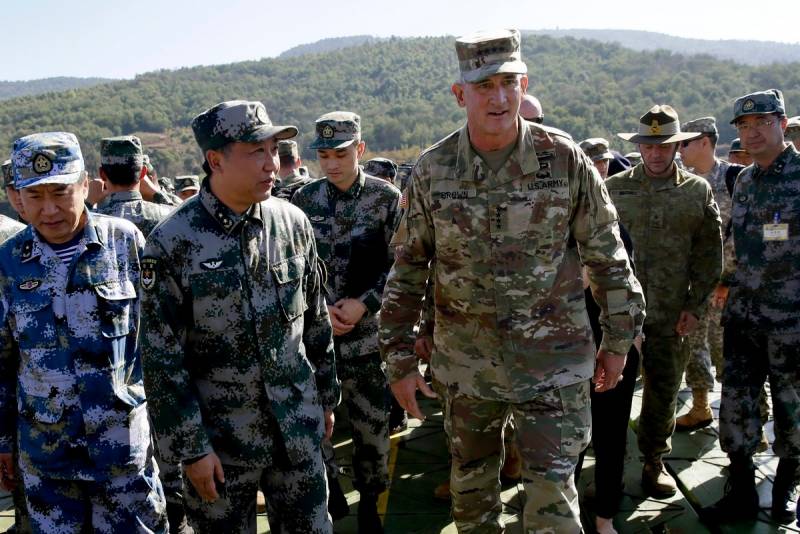 USA a Vietnam kréien sech fir d ' Konfrontatioun mat China