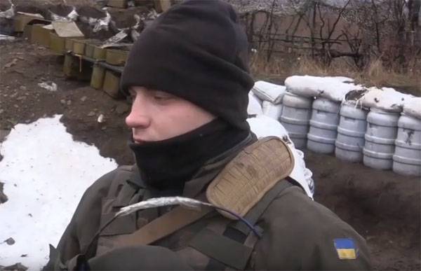 APU moving forward and digging in the area of Gorlovka