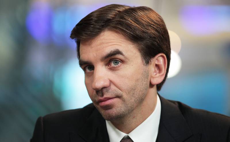 Le ministre de la tu peux ne pas l'être. «Tu as pesé sur la balance...» Partie 1
