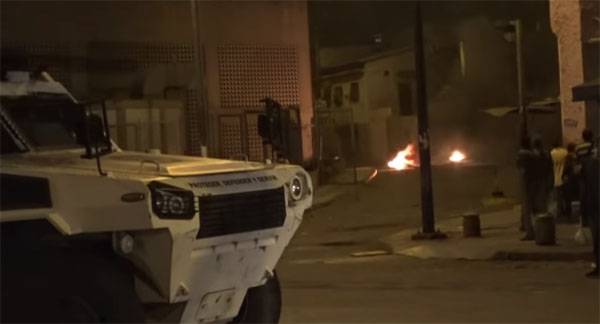Aux états-UNIS ont menacé de Venezuela, en cas d'arrestation Гуайдо