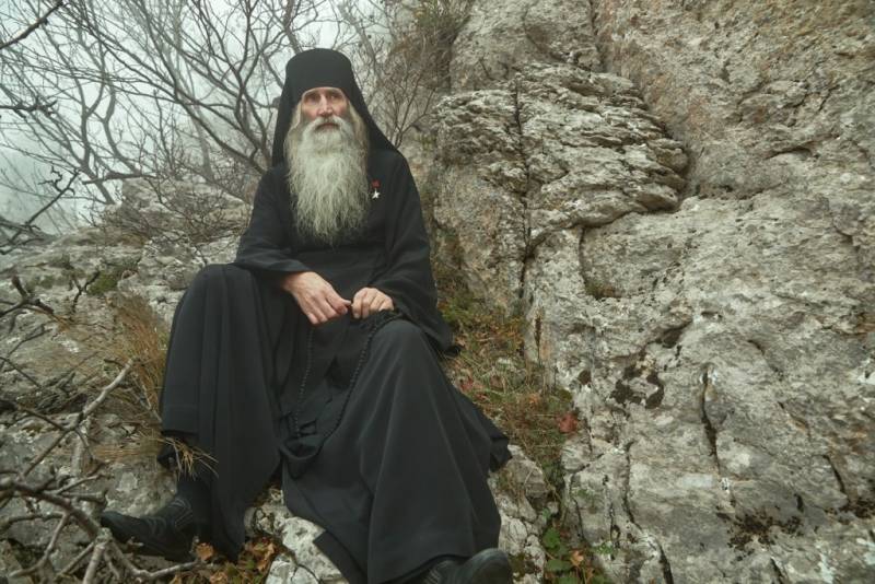 The monk with the Star of Hero chest