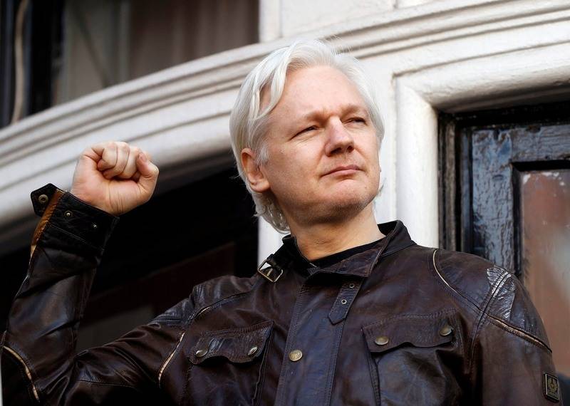 Паліцыя Лондана арыштавала заснавальніка WikiLeaks Джуліяна Асанжа