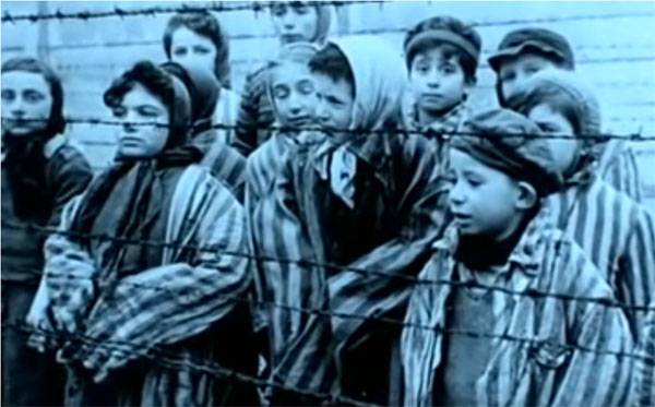 11 avril - la journée Internationale de la libération des prisonniers de camps de concentration nazis