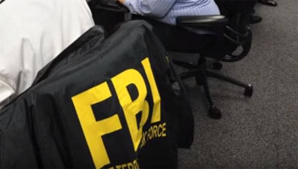 Les pirates répondent à l'arrestation d'Assange attaques à l'académie du FBI