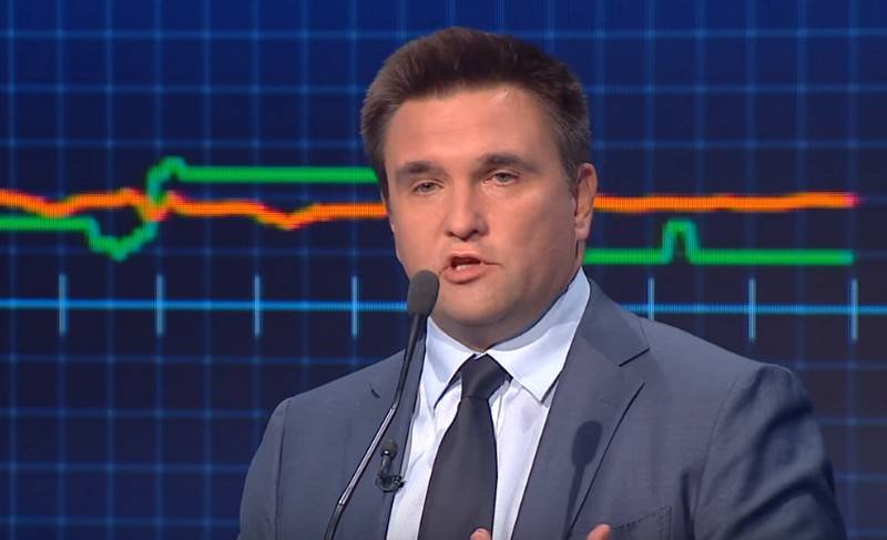 Климкин a appelé les russes dégradés en raison de la bonne relation à Staline