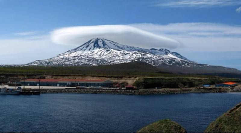 A Japan opginn Pläng ze ënnerschreiwen Friddensvertrag mat Russland bis Juni