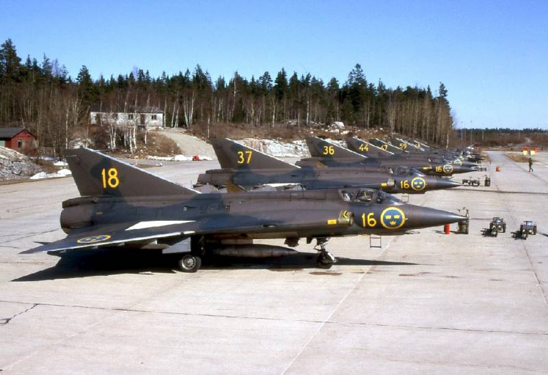 The Swedish dragon. SAAB 35 Draken