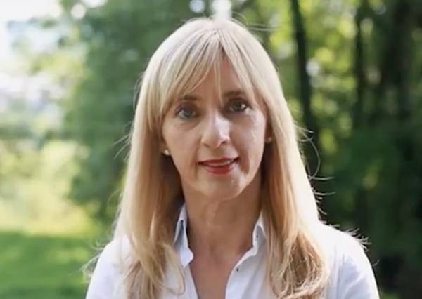 Tyska partiet beslutade Dävert till Ryssland för fred