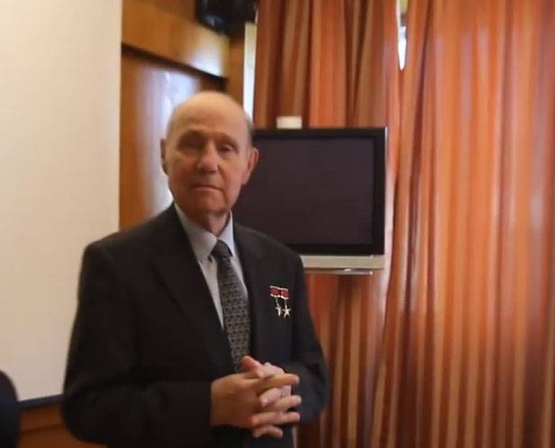 Was an outstanding aircraft designer Genrikh Novozhilov