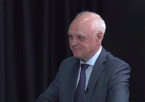 Military Advisor Zelensky said that can plan any operation
