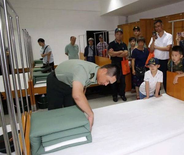 Zum tanken Better an der chinesescher Arméi
