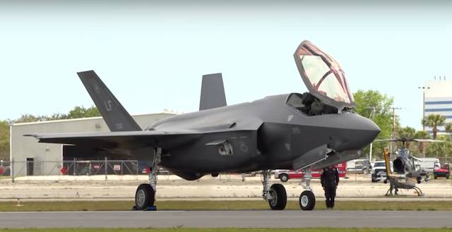 F-35A USAF fir d ' éischt am Kampfeinsatz