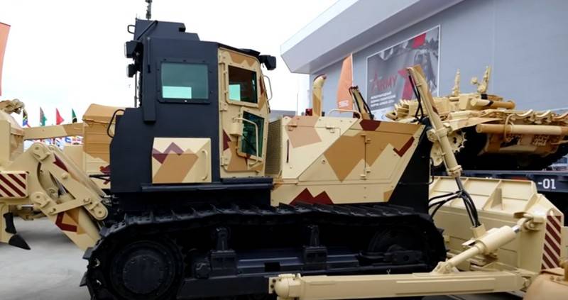 In Chelyabinsk will begin to produce armored tractors clearance