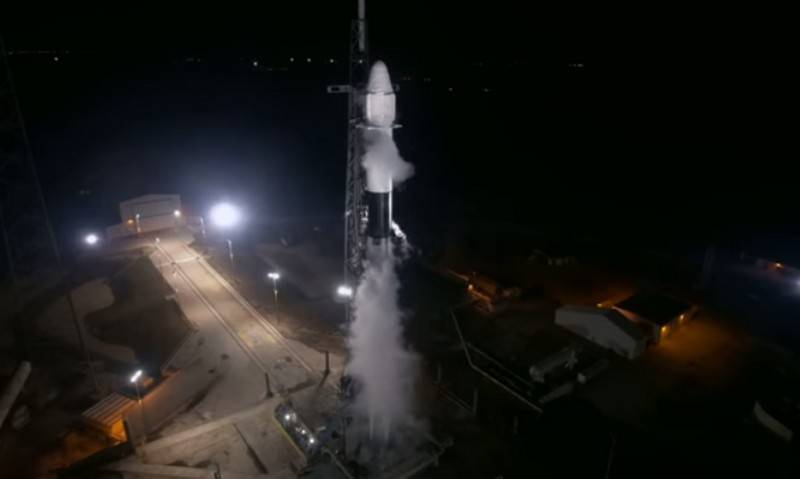 La société SpaceX a lancé à l'ISS le cargo Dragon