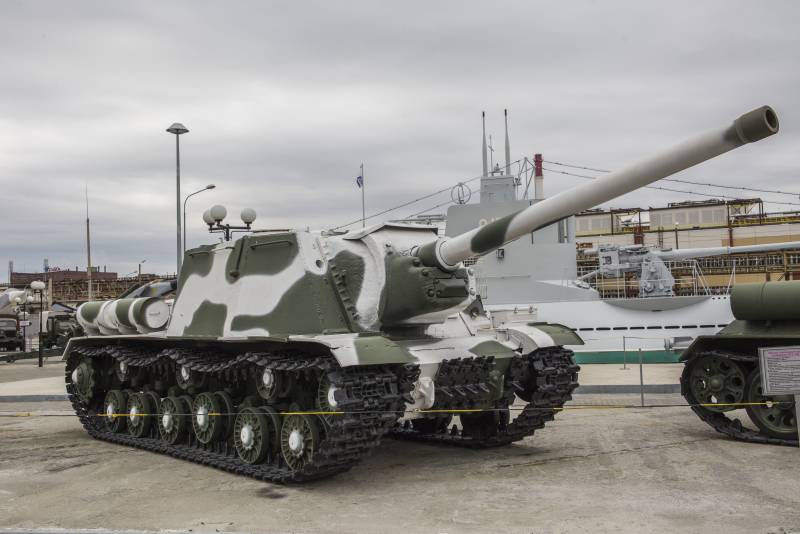 Geschichten iwwer d ' Waffen. ISU-122: der haart Wee Kriegsveteran