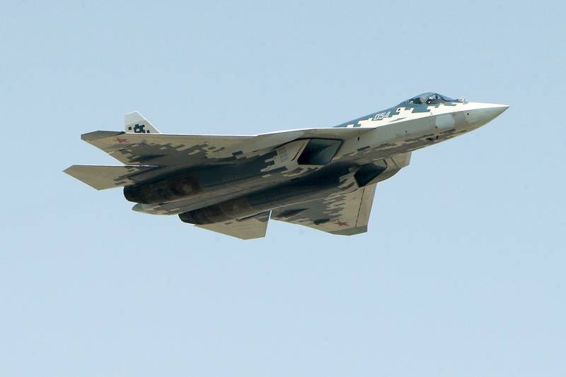 Dat éischt aufeinandertreffen vun den F-35 an su-57Э gëtt op dem internationale Waffenmarkt