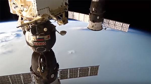 The US has asked Roscosmos additional space for astronauts on Soyuz