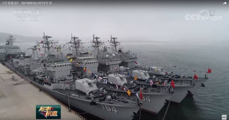 Quatre destroyers de type 051 retiré de la composition de la MARINE de l'APL