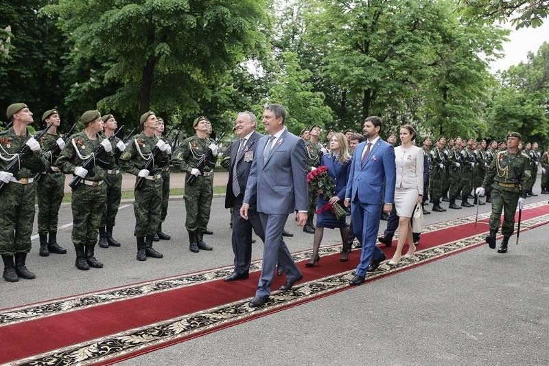 Zesummefaassung fir d 'Woch vum военкора Magier iwwer d' Evenementer an DNR an LNR 10.05.19 – 16.05.19