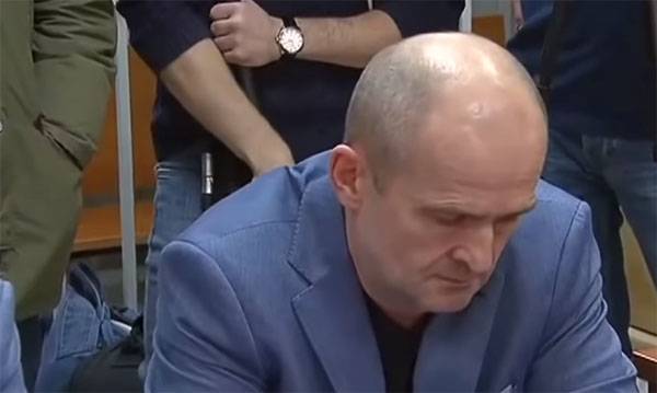 Veruerteelt gouf den Dokter, 
